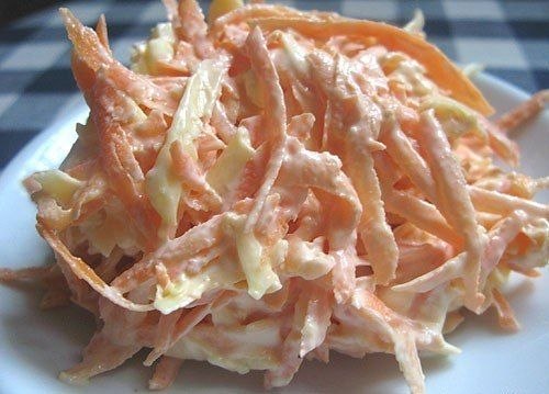 Салат из моркови с сыром